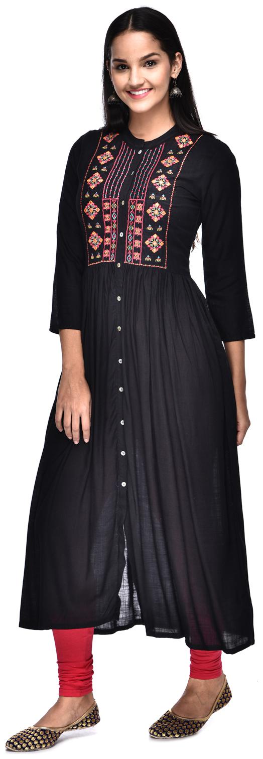 

GULMOHAR JAIPUR Women Rayon Embroidered Black Kurta
