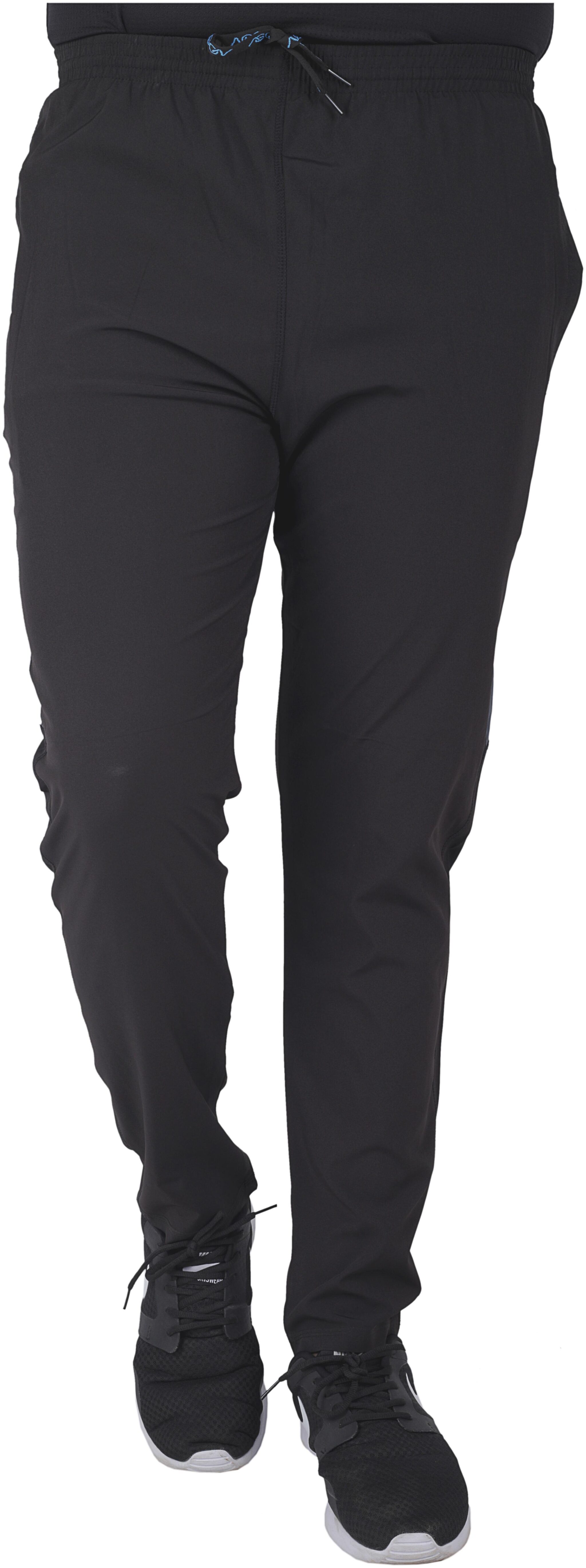 

GYMZO Men Black Solid Regular fit Track pants