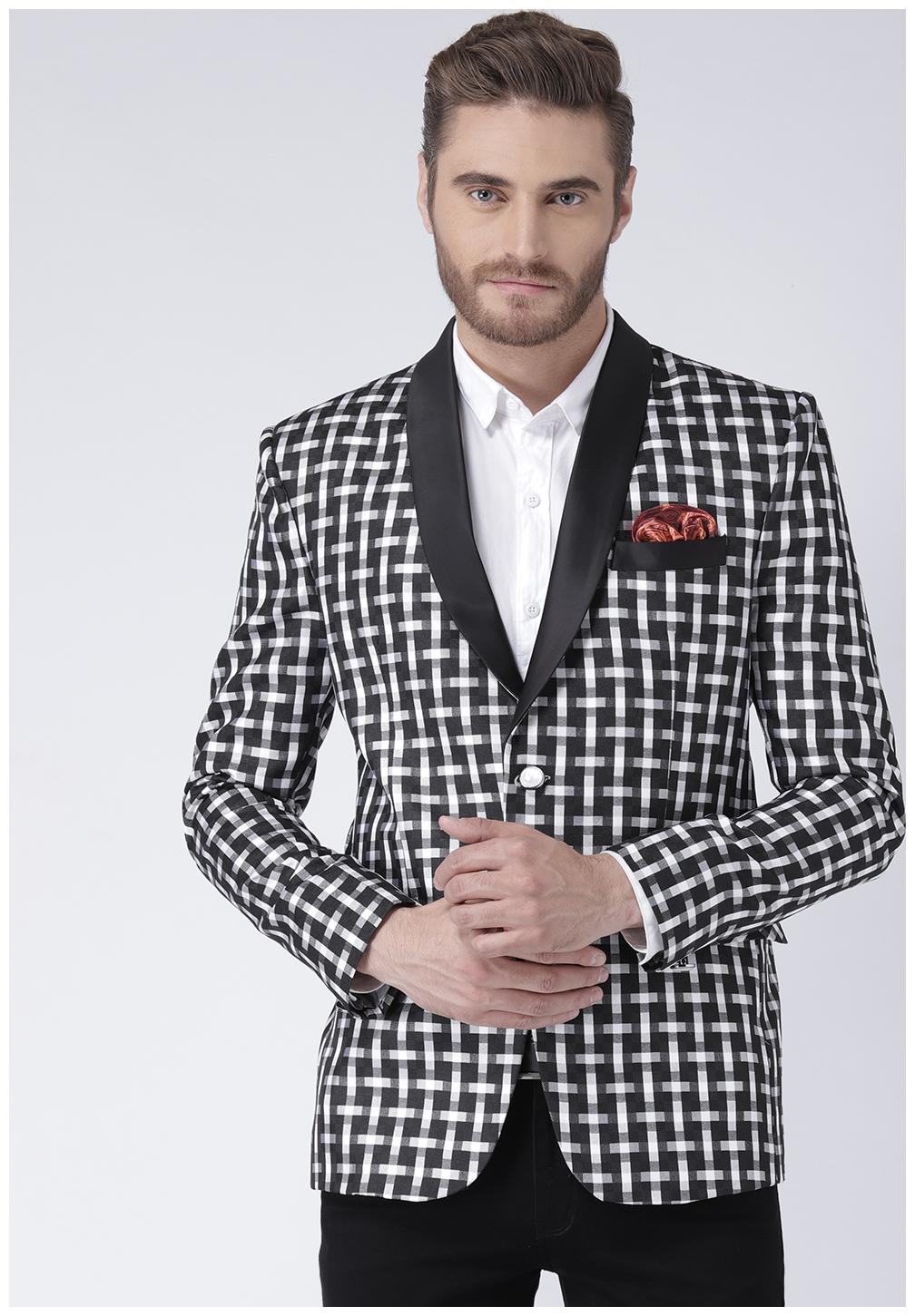 

Hangup Men Black Checked Regular fit Single Breasted Blazer