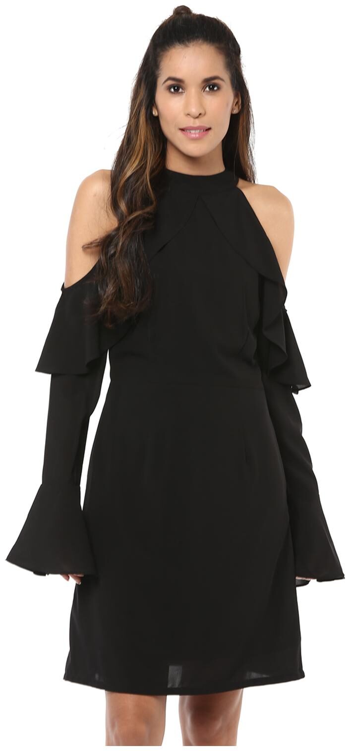 

Harpa Black Solid A-line dress