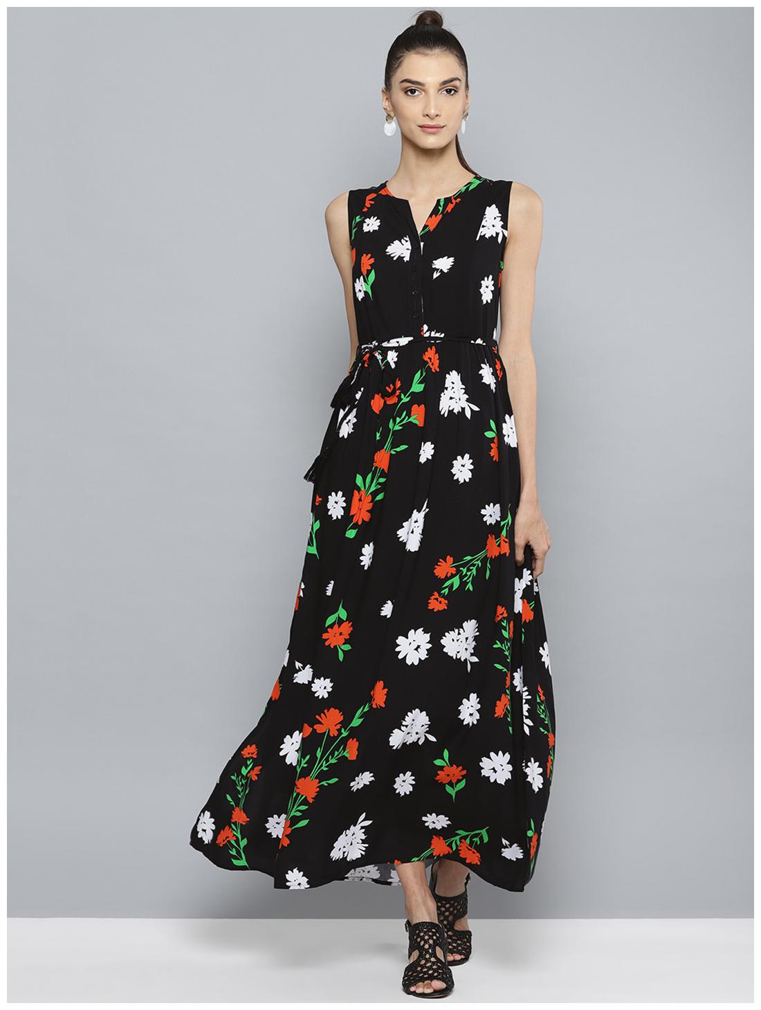

Harpa Black Floral A-line dress
