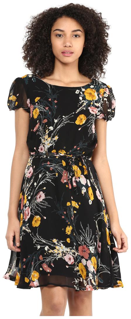 

Harpa Black Floral Fit flare dress