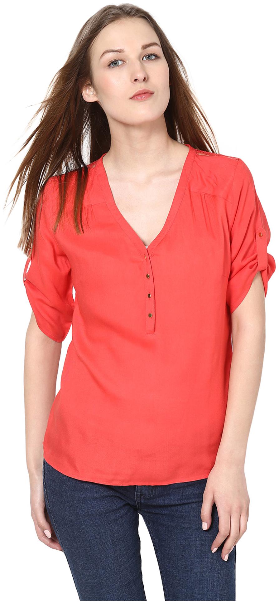 

Harpa Women Solid Regular top - Red