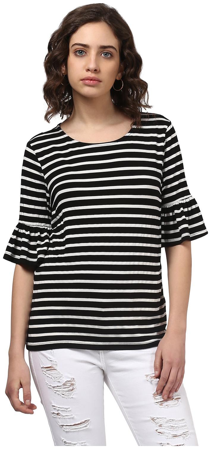 

Harpa Women Printed Regular top - Black