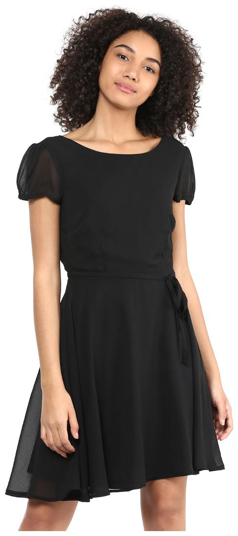 

Harpa Black Solid A-line dress