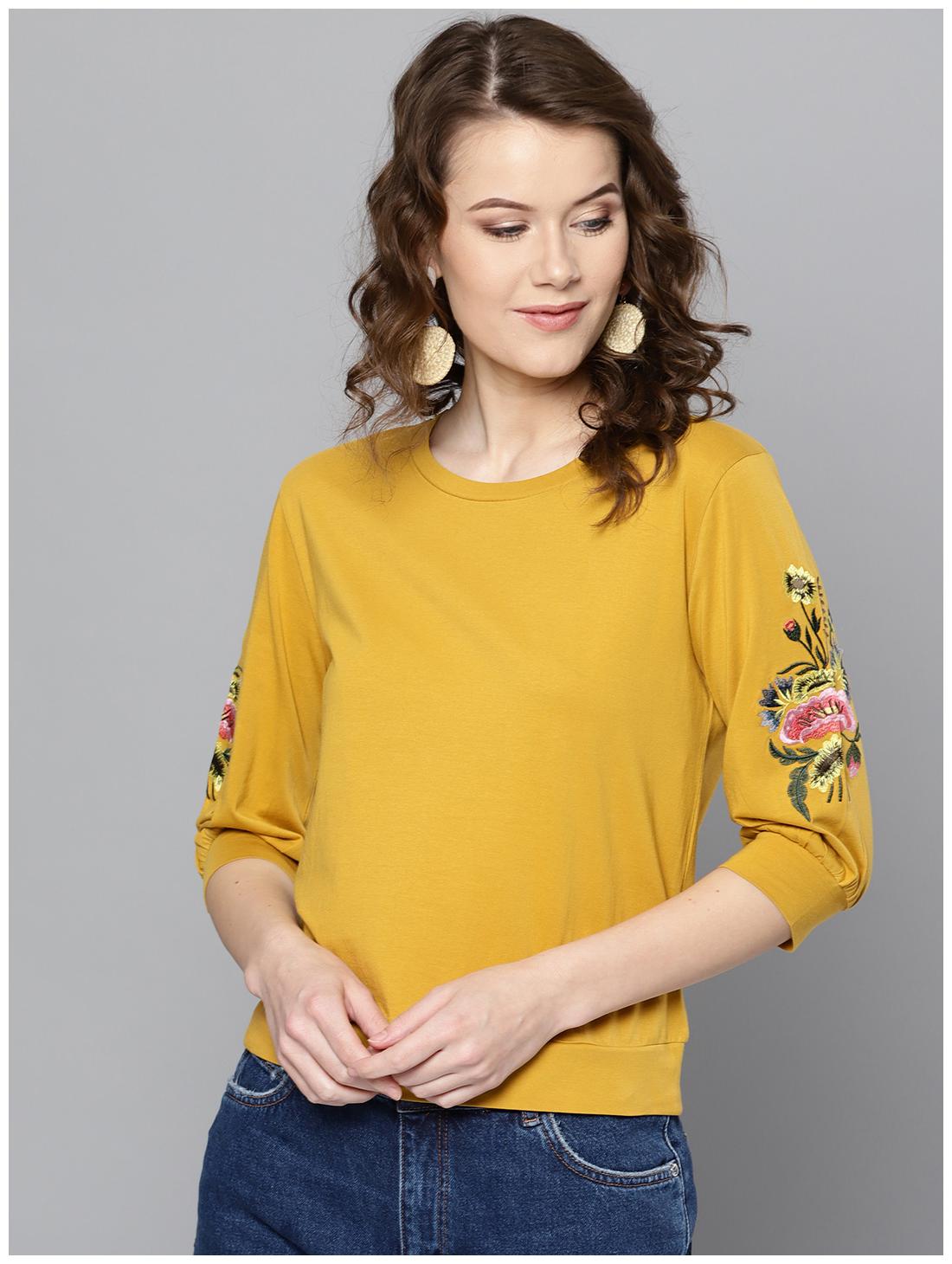 

Harpa Women Mustard Regular fit Round neck Cotton T shirt