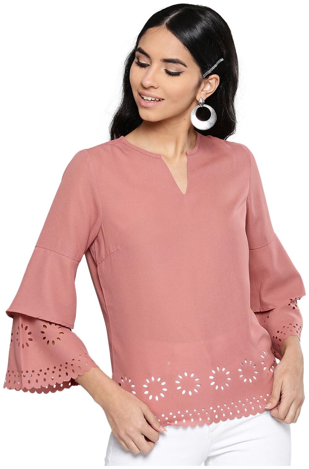 

Harpa Women Solid Regular top - Pink