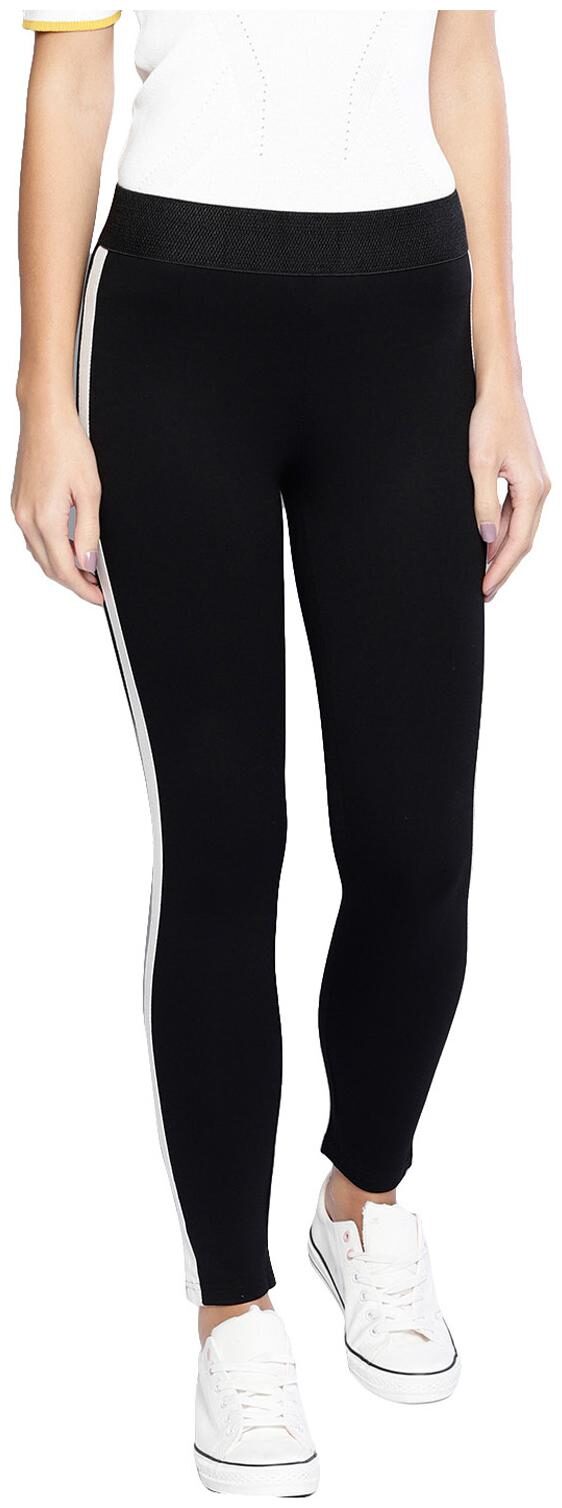 

Harpa Women Black Relaxed fit Jegging
