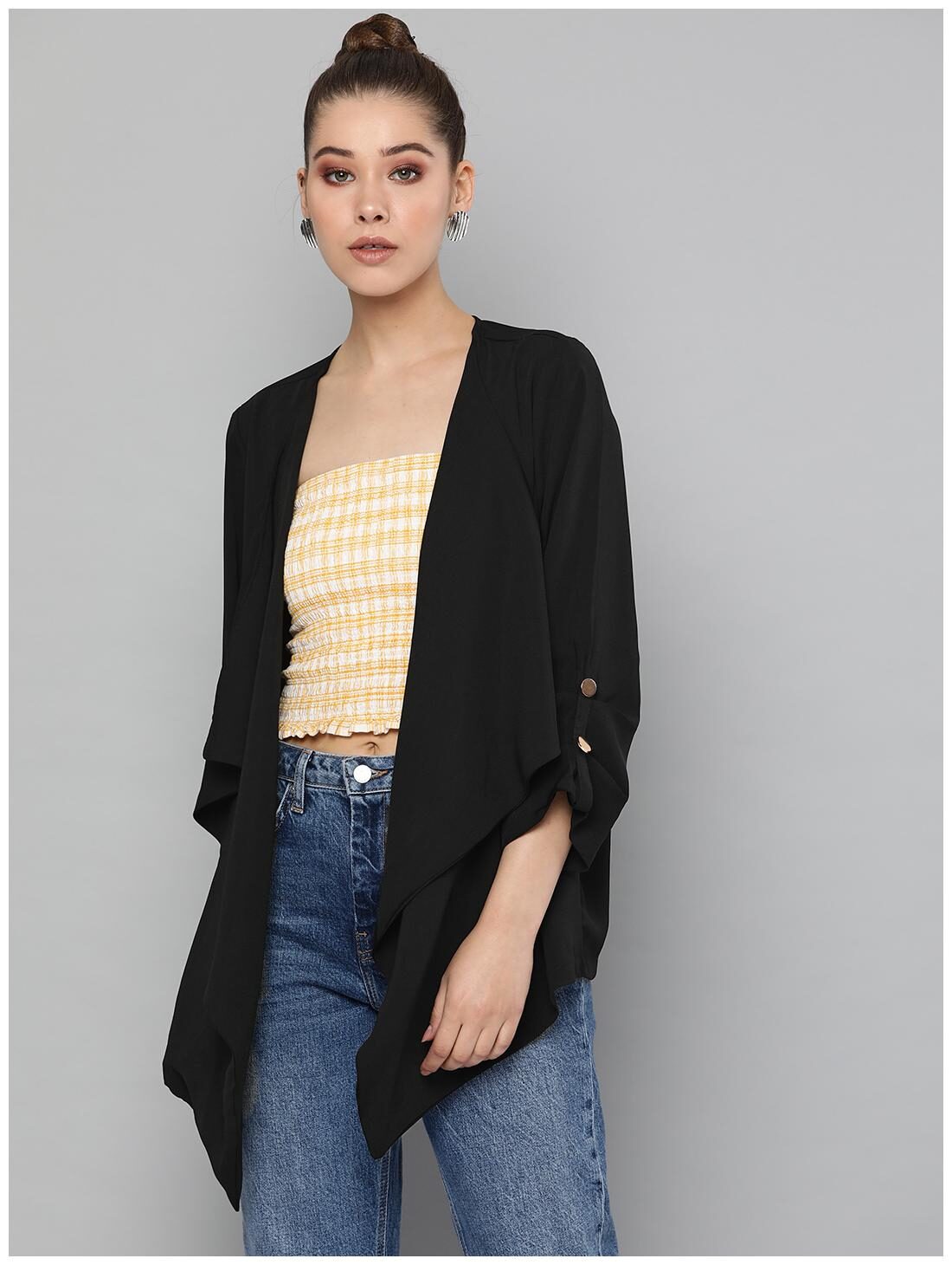 

Harpa Women Shrug - Black