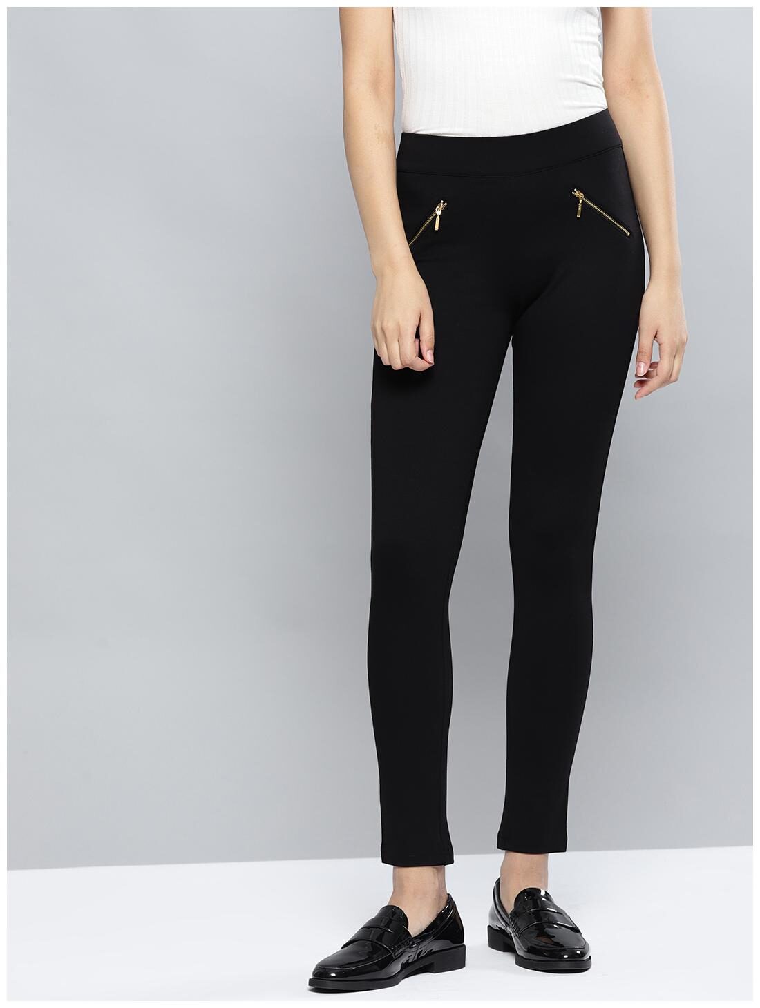 

Harpa Women Black Relaxed fit Jegging