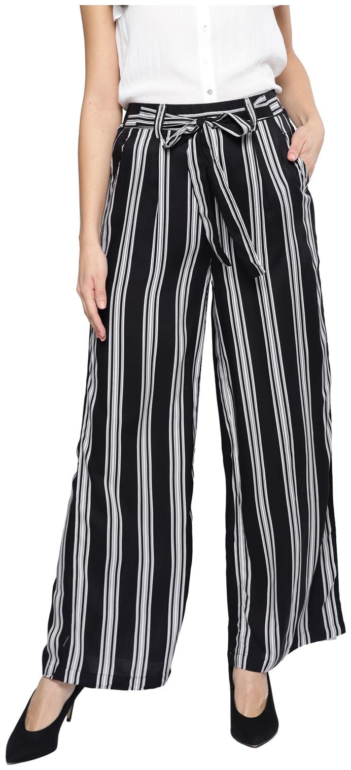 

Harpa Women Black Regular fit Regular trousers