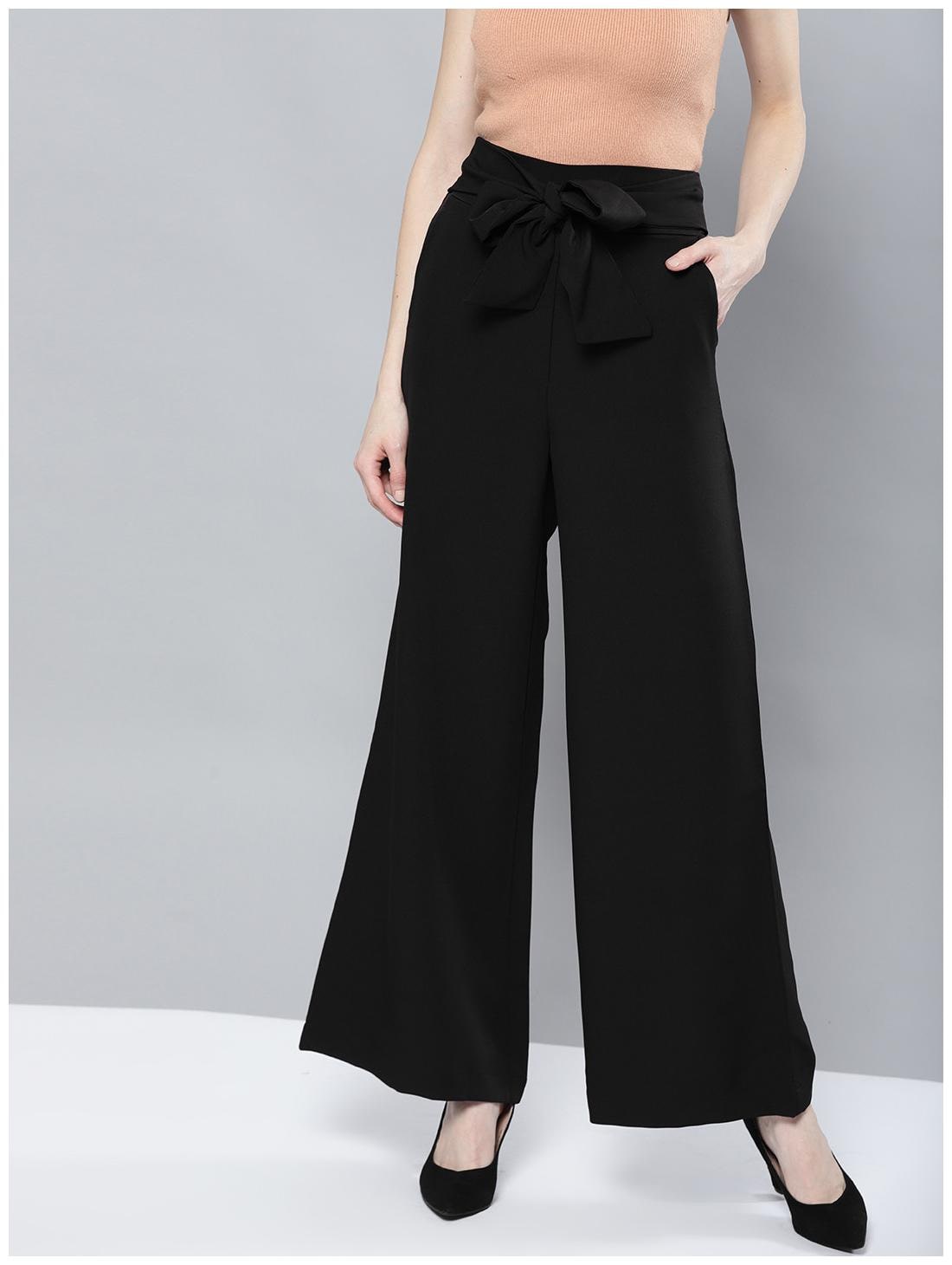 

Harpa Women Black Regular fit Regular trousers