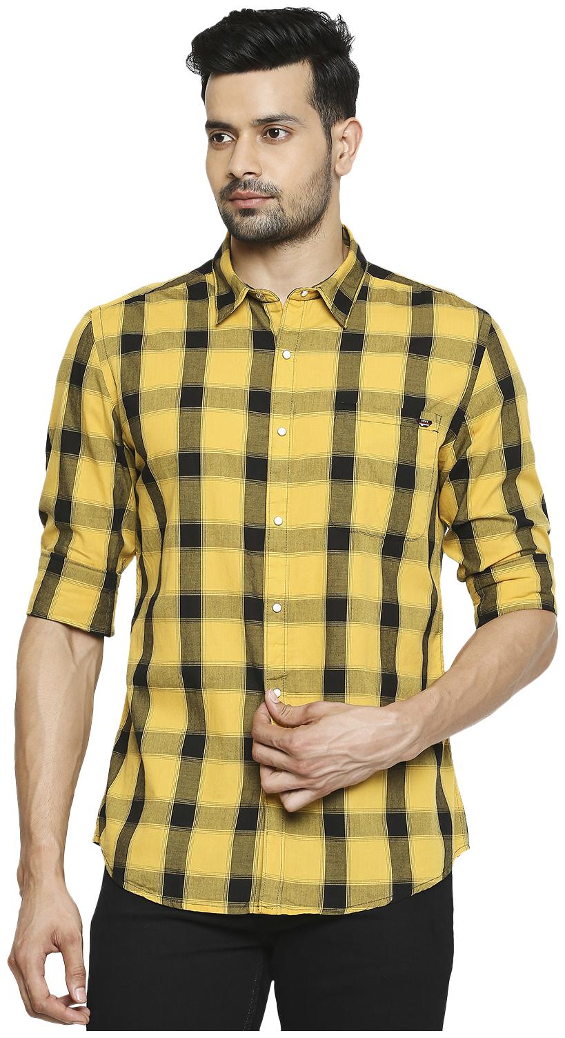 

HFN S Men Yellow Black Checked Slim Fit Casual Shirt