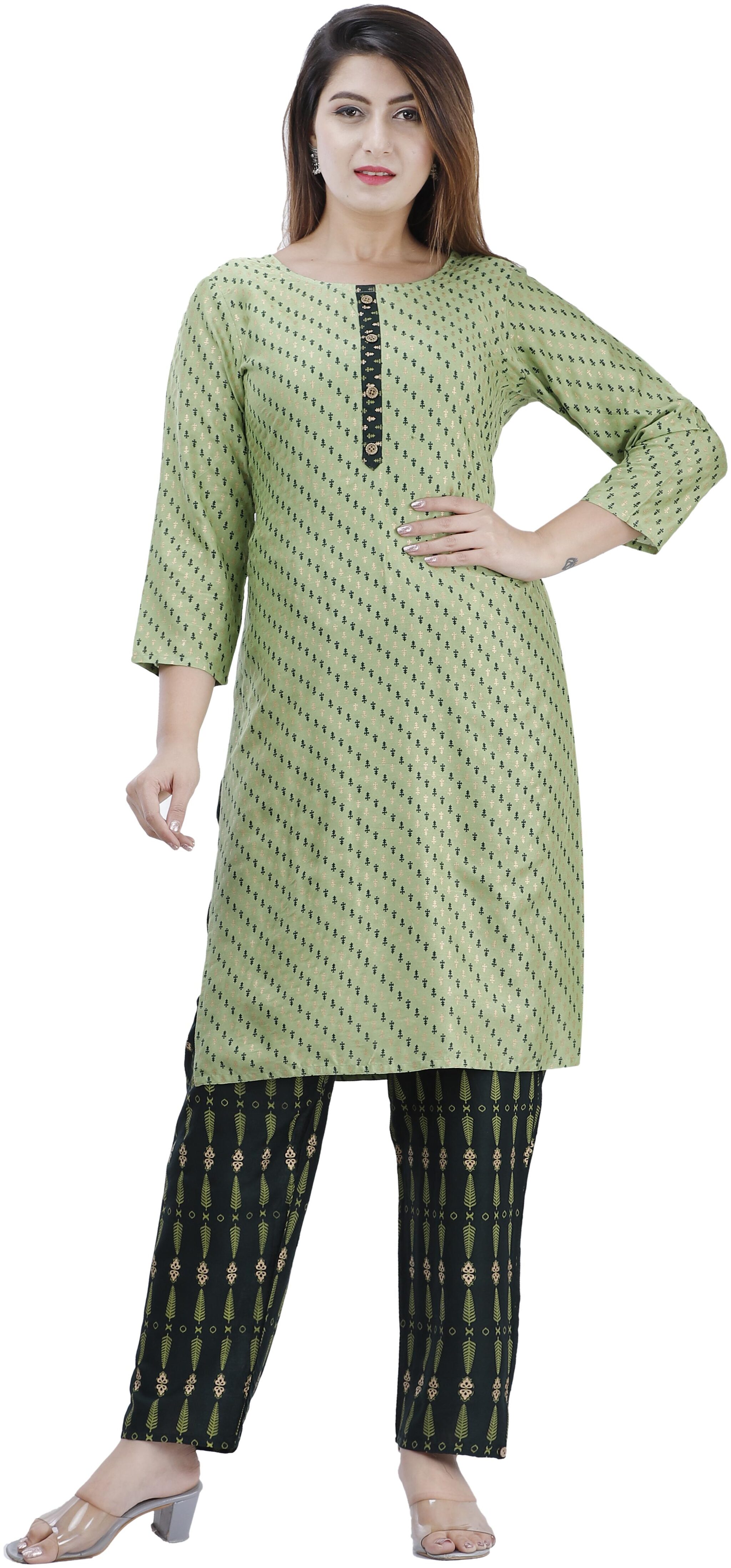 

HIGHLIGHT FASHION EXPORT Women Green Printed Straight Kurta With Pants