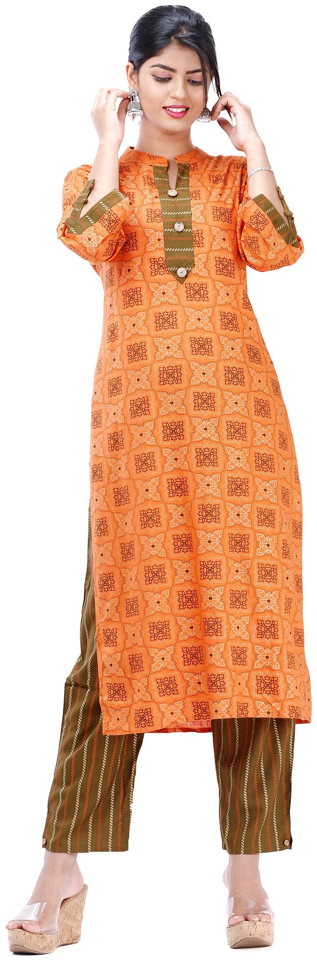 

HIGHLIGHT FASHION EXPORT Women Orange Printed Straight Kurta With Pants