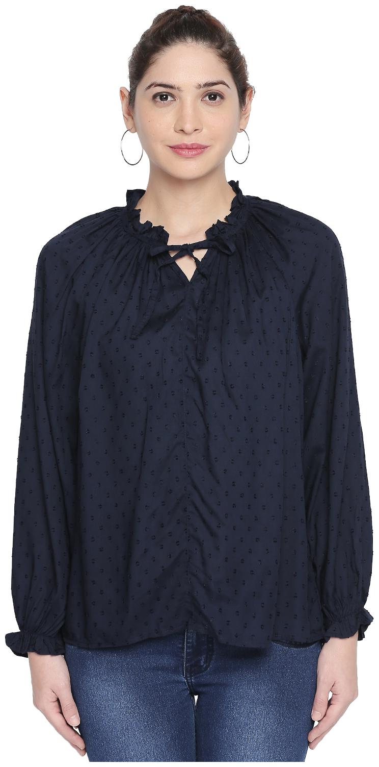 

Honey By Pantaloons Women Solid Regular top - Blue