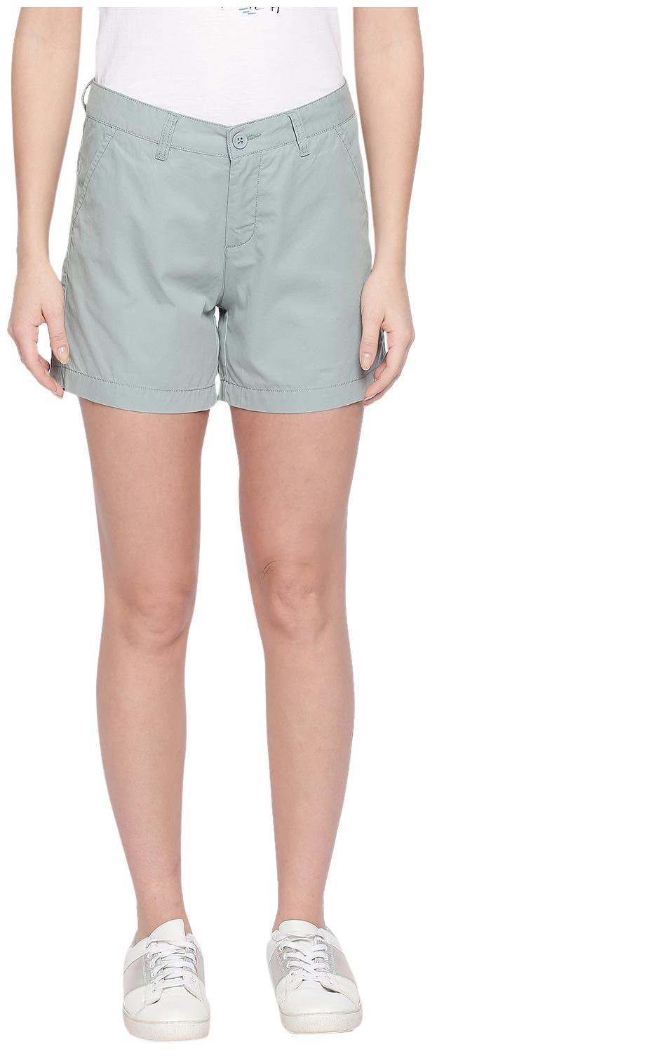 

Honey By Pantaloons Women Solid Regular shorts - Green