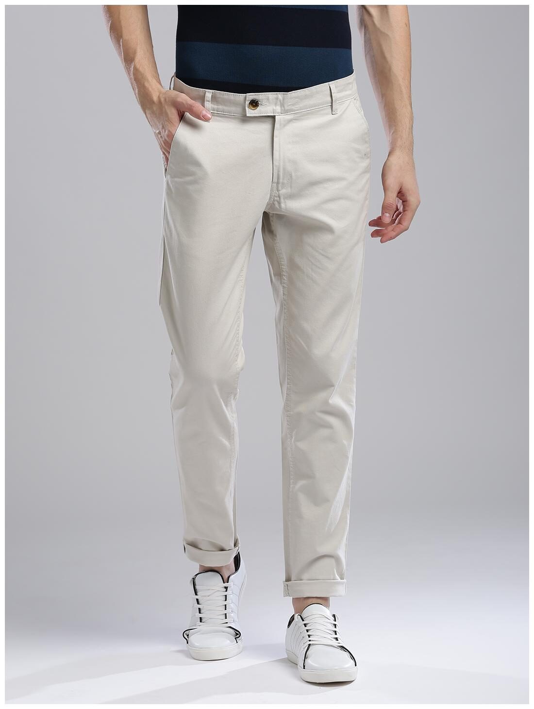 

Hubberholme Men White Solid Slim fit Chinos