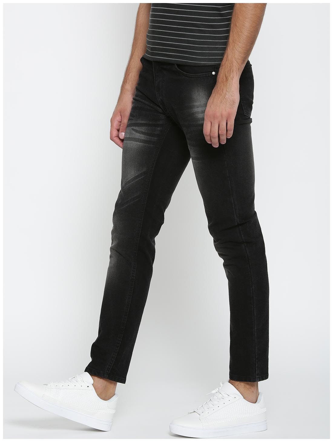 

Hubberholme Men Black Slim Fit Jeans