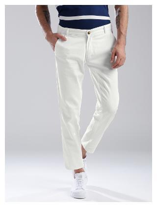 

Hubberholme Men White Solid Slim fit Chinos