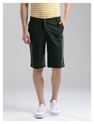 

Hubberholme Men Green Slim Fit Regular Shorts