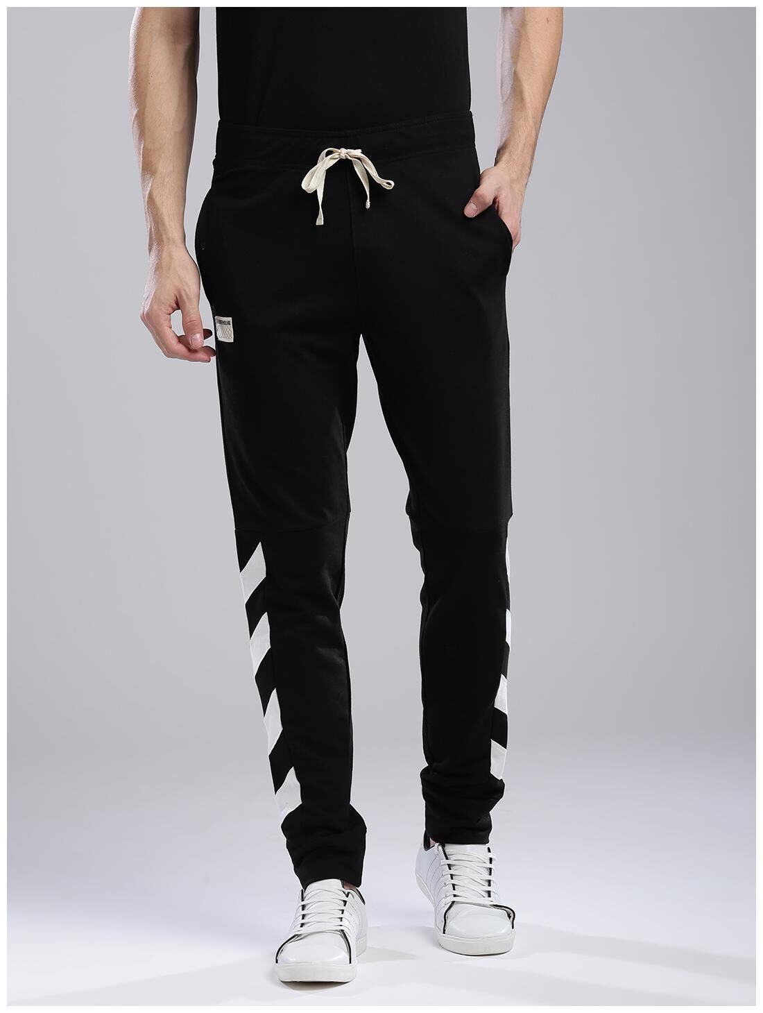 

Hubberholme Slim Fit Trackpants