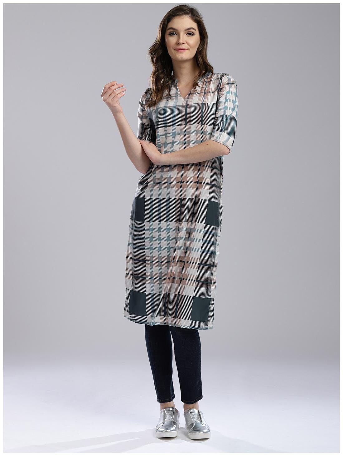 

Hubberholme Beige American Crepe Kurta