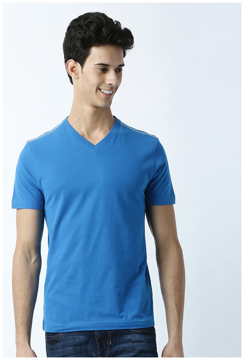 

Huetrap Men s Regular Fit Solid T-Shirt - Blue