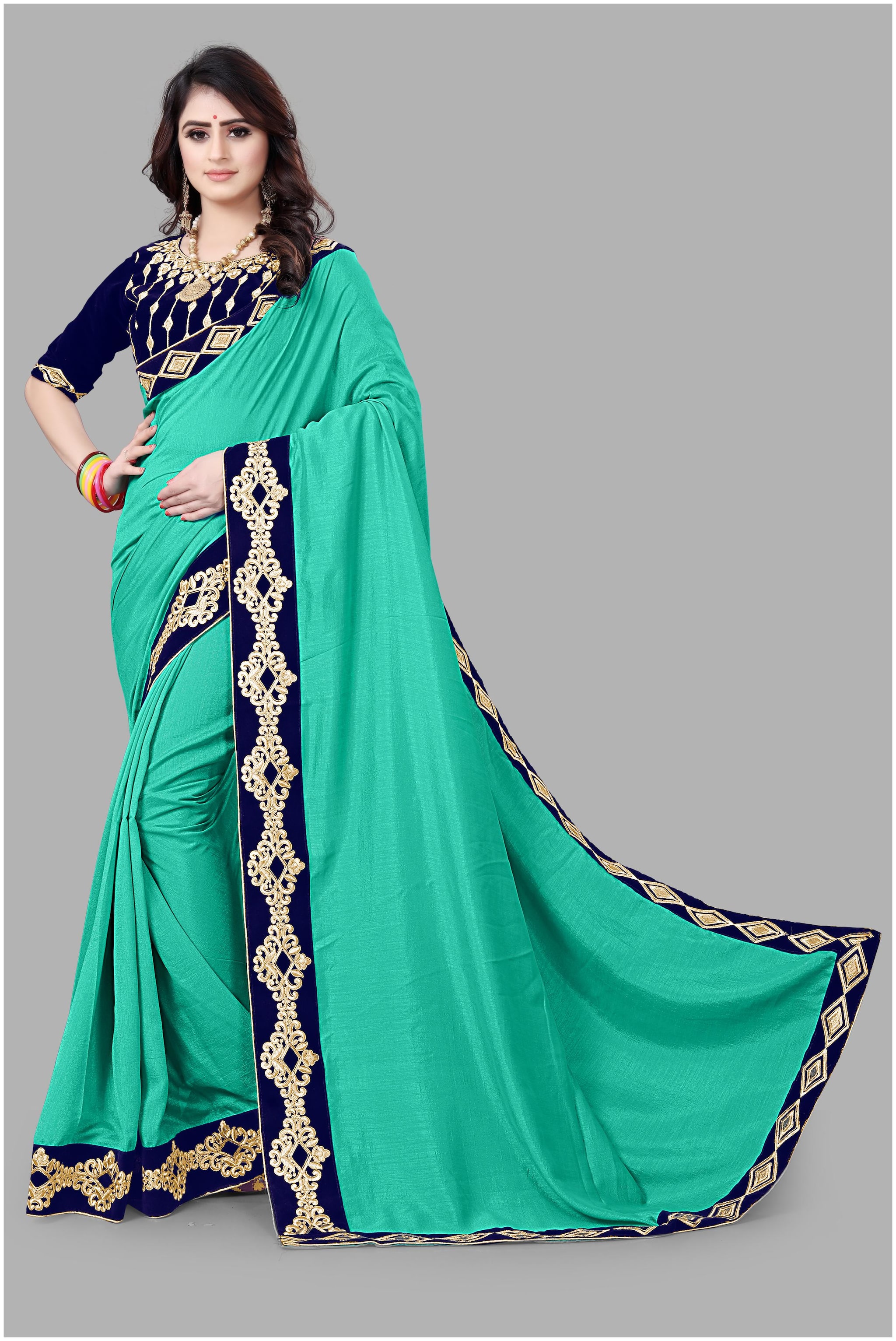 

Hutah s New Vichitra Silk Embroidered Saree With Blouse (Turquoise)