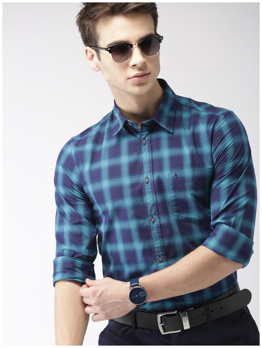 

Indian Terrain Men Blue Checked Slim Fit Casual Shirt