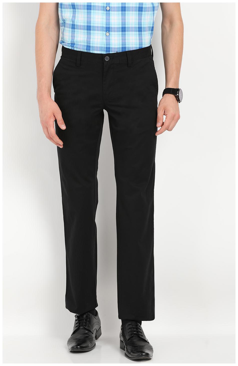 

Indian Terrain Men Black Solid Slim fit Regular trousers
