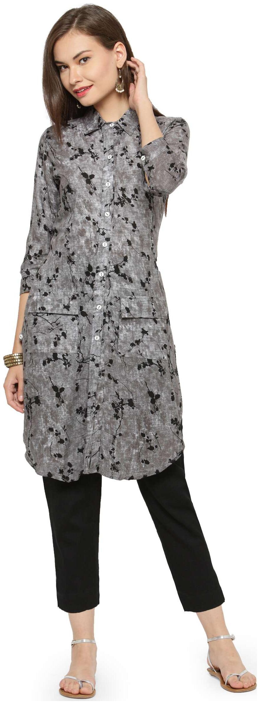 

Indibelle Women Black Floral Regular Kurta