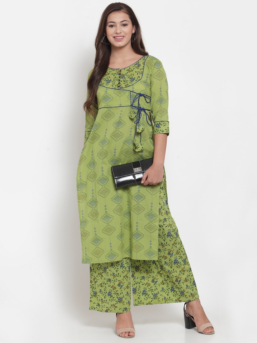

Indibelle Women Green Floral Straight Kurta