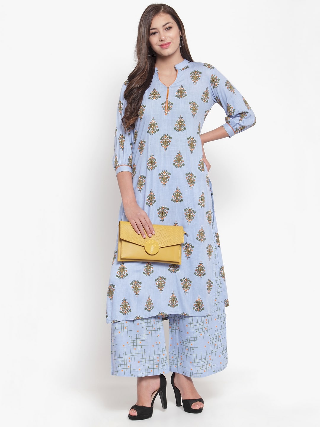 

Indibelle Women Blue Floral Straight Kurta