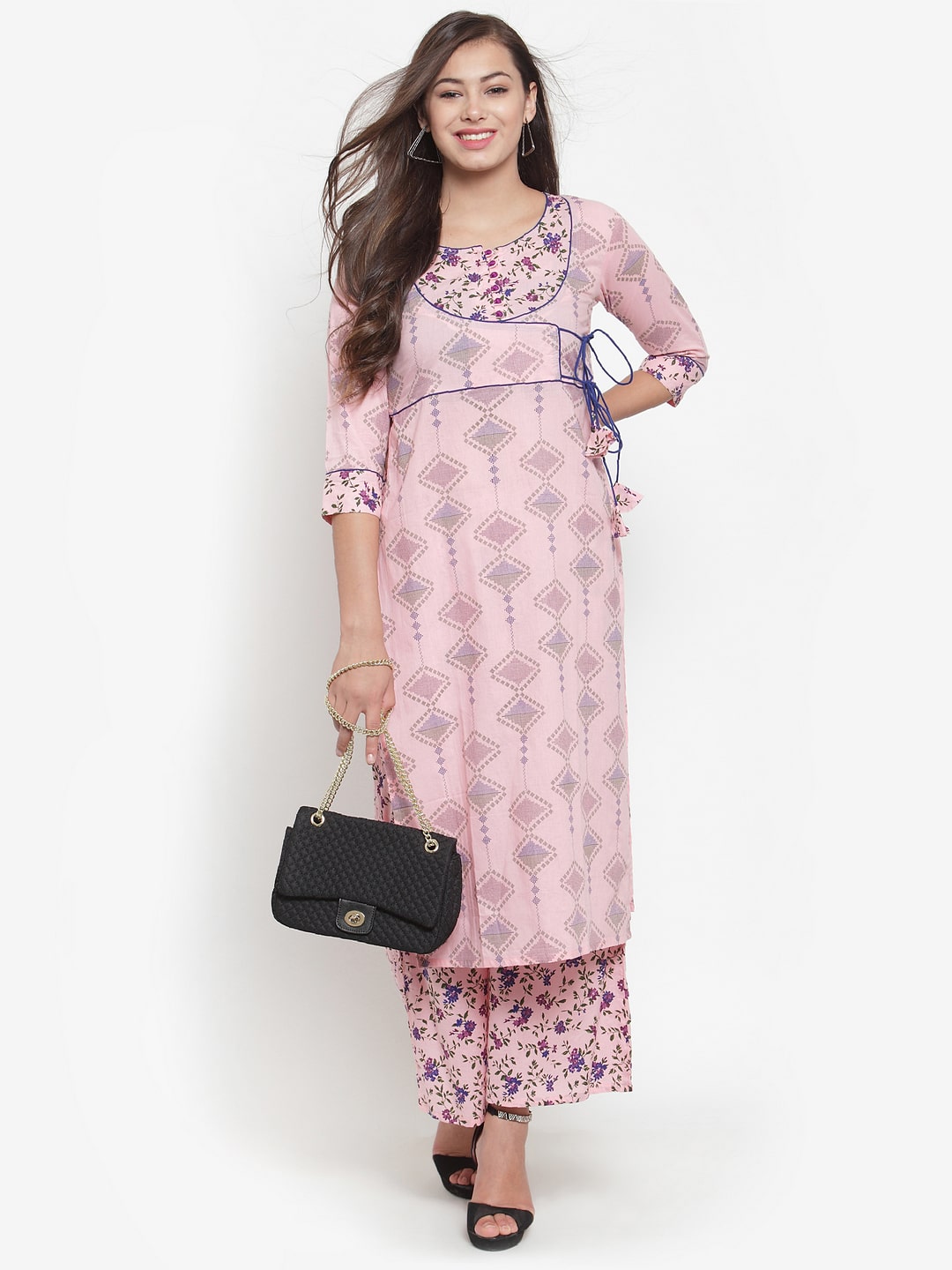 

Indibelle Women Pink Floral Straight Kurta