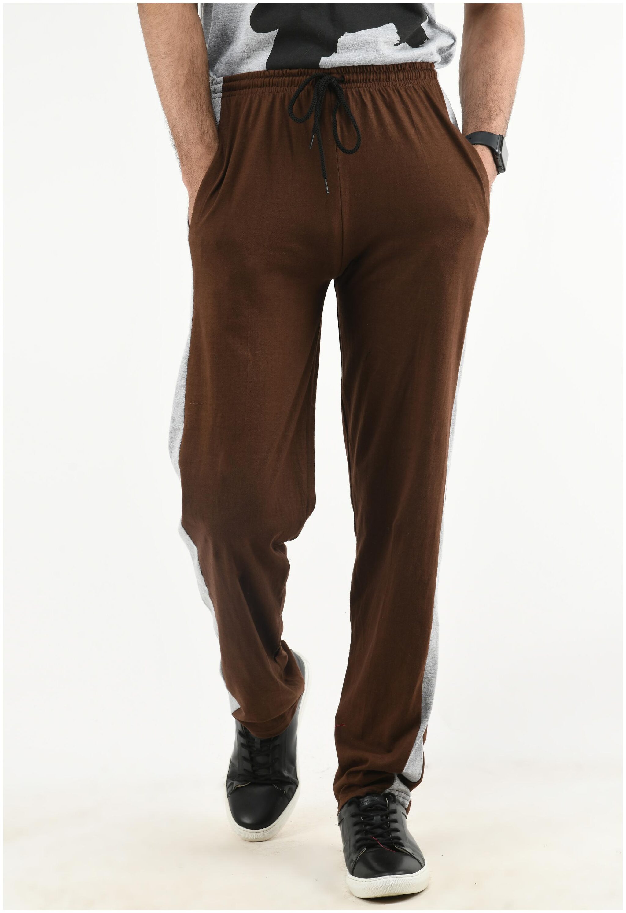 

Indiweaves Men Brown Solid Regular fit Track pants