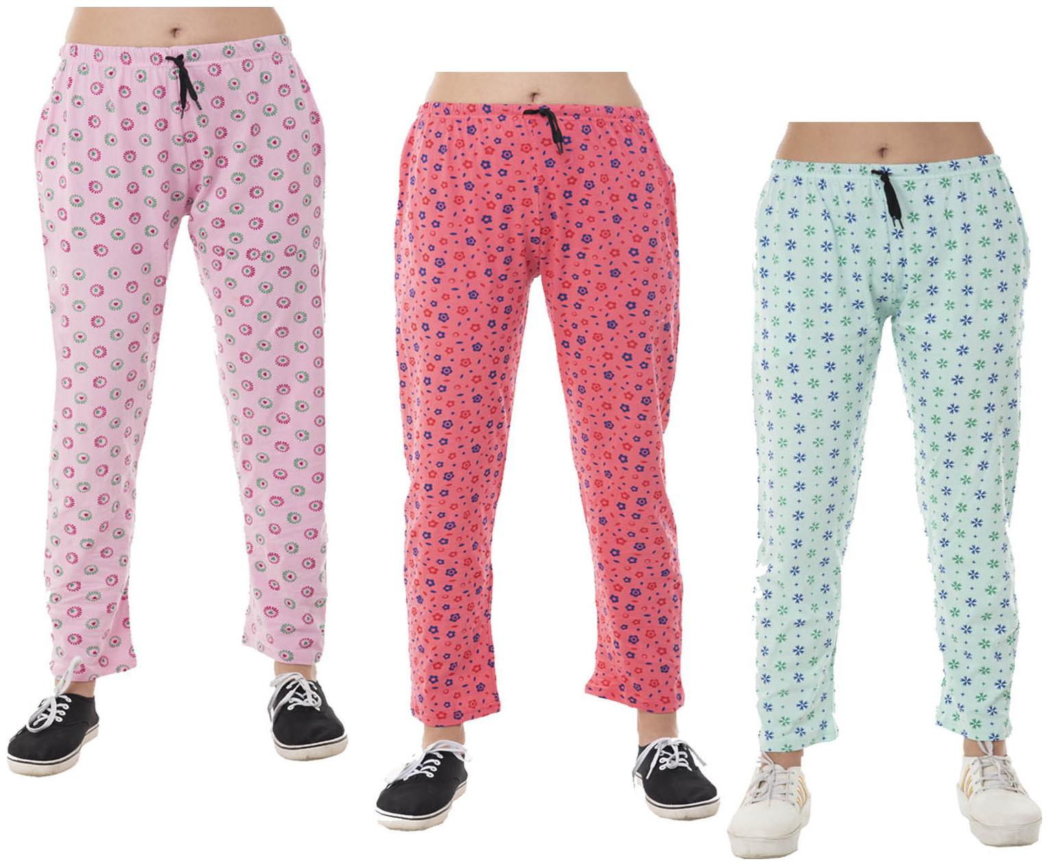 

Indiweaves Women Regular fit Cotton Printed Track pants - Green