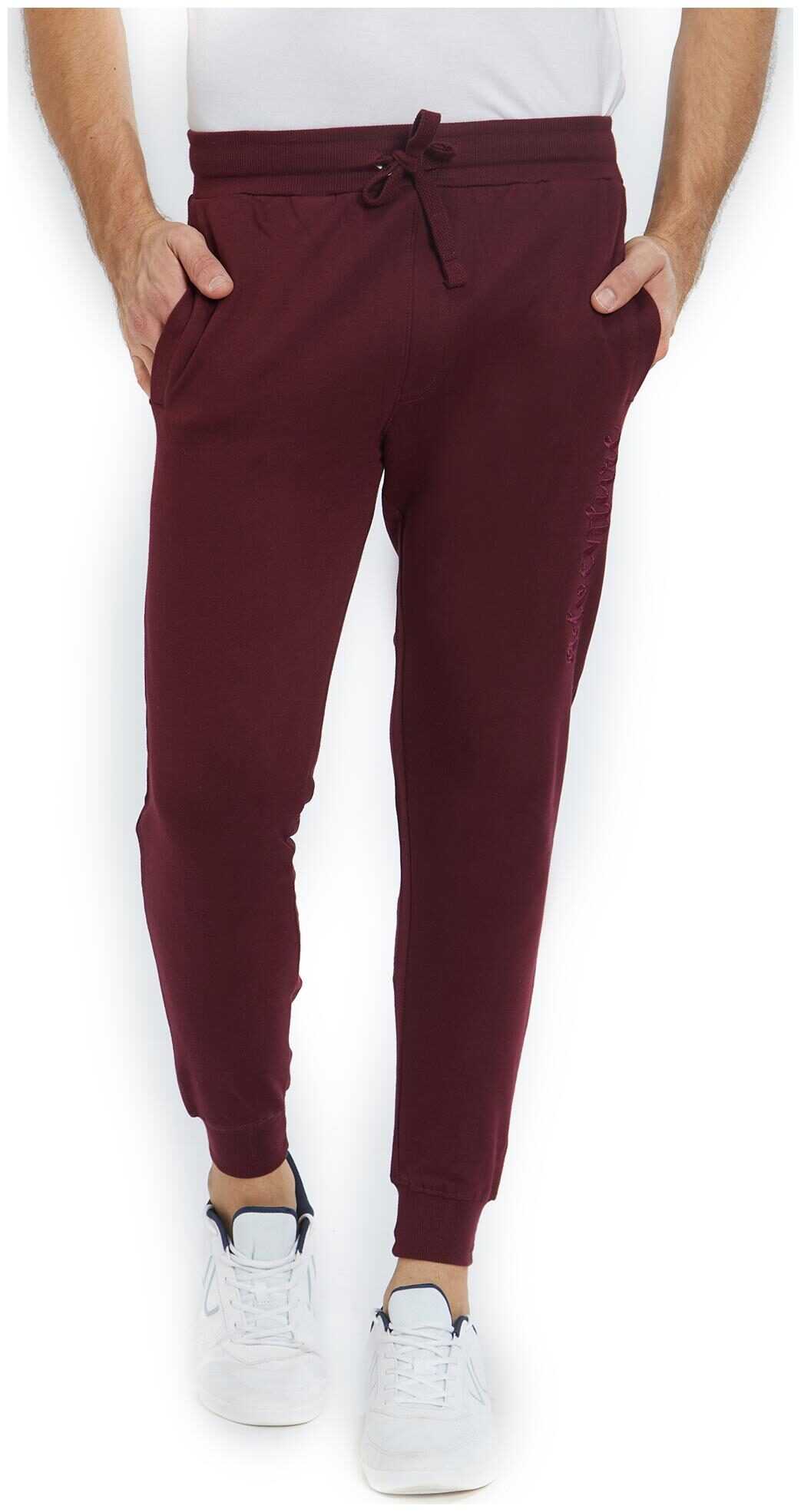 

INTEGRITI Burgandy Men s Regular Fit Track Pant