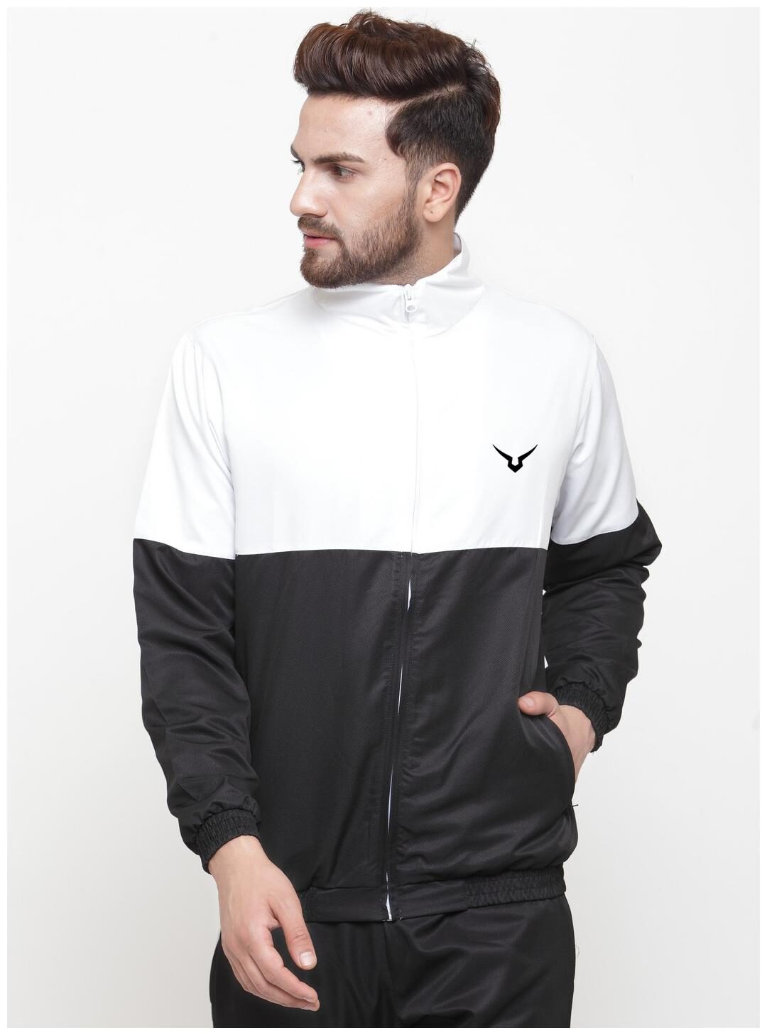 

Invincible Polyester Jacket Black