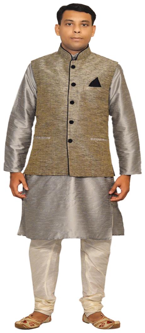 

Inyour Silver Solid Kurta and Pyjamas With Jacket