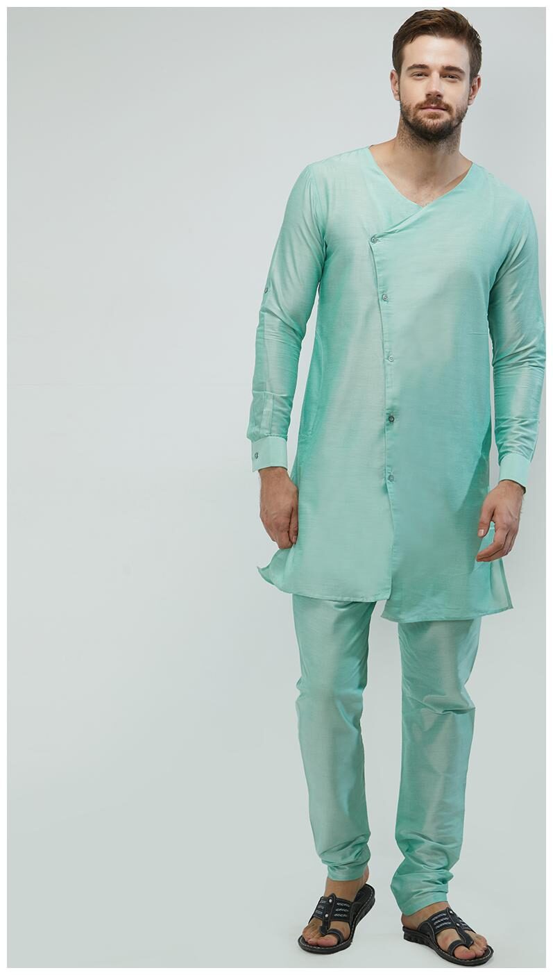 

irin Pista Green Poly Viscose Full Sleeves Solid Round Neck Kurta Churidar Set For Men