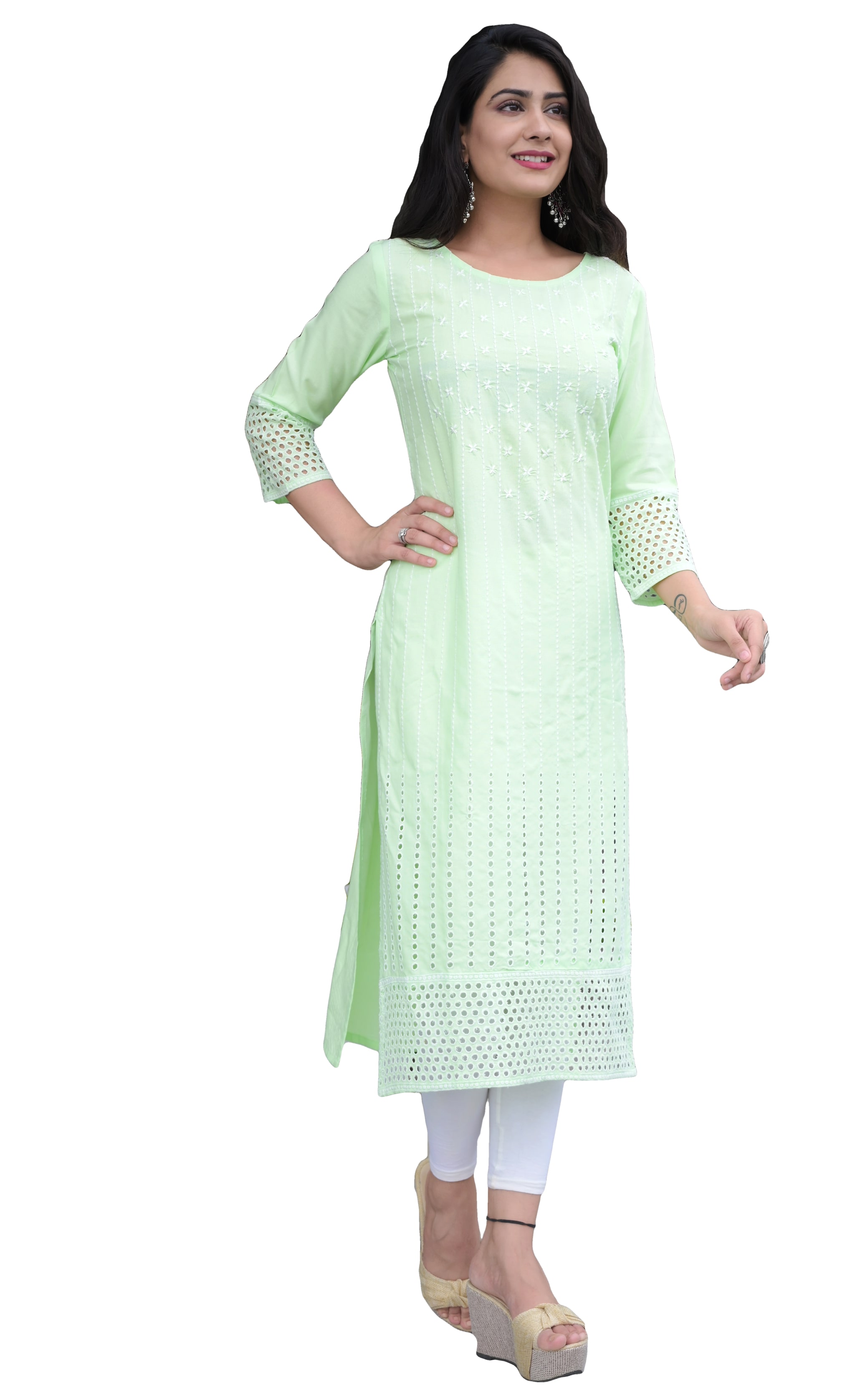 

Ishwar Women Green Embroidered Straight Kurti