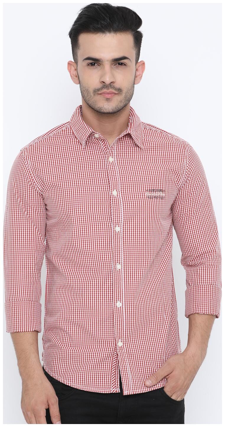 

Jackal Berry Men Red Checked Slim Fit Casual Shirt