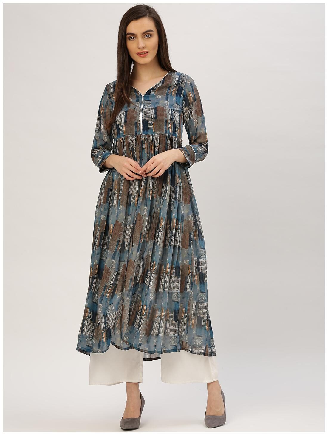 

Jaipur Kurti Women Blue Printed Straight Kurti