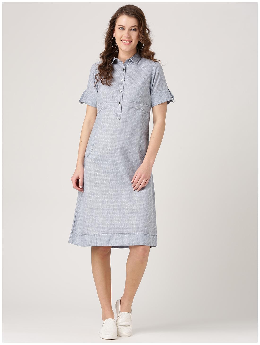 

Jaipur Kurti Women Blue Printed Straight Kurta