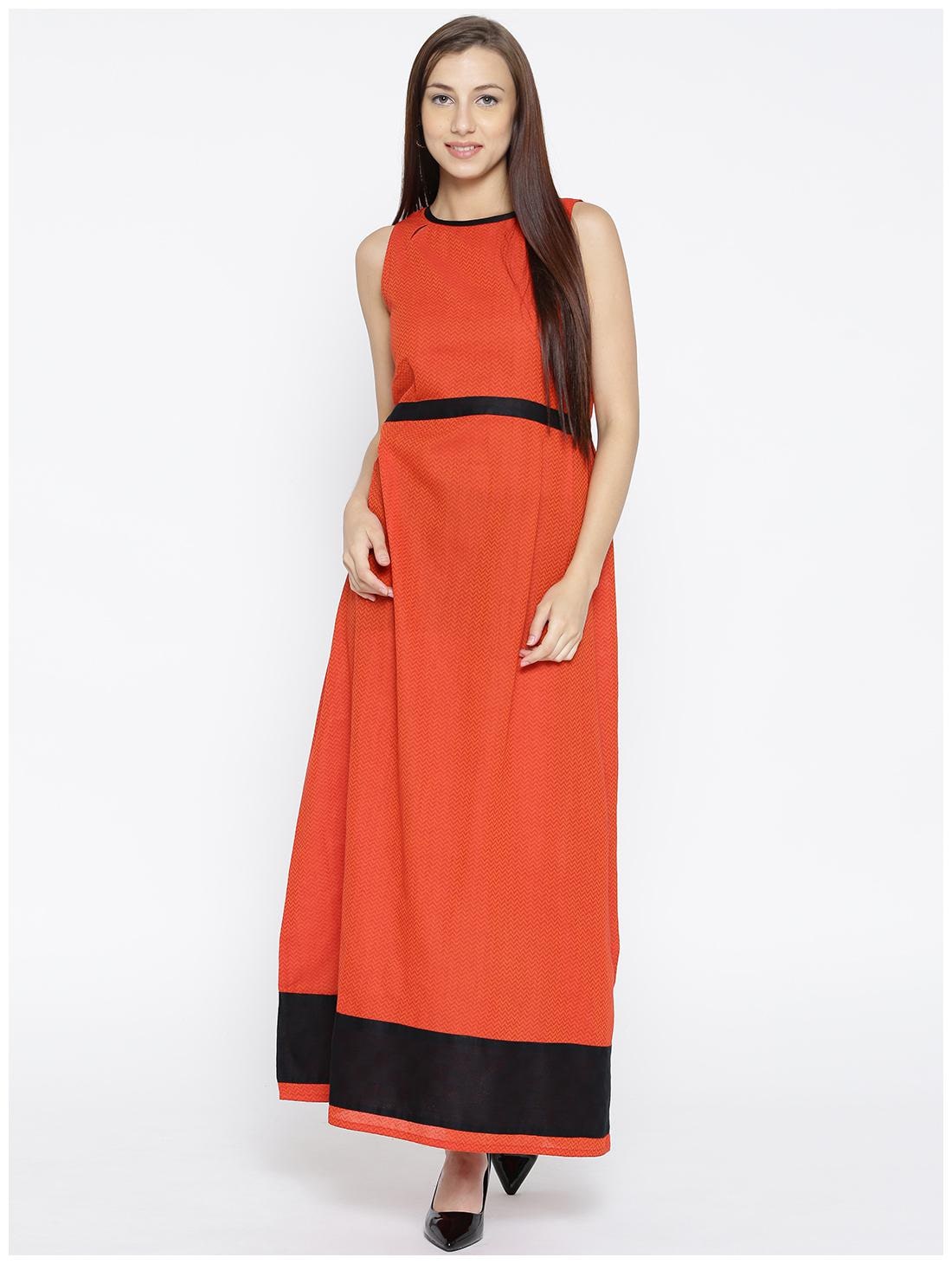 

Jaipur Kurti Women Orange Printed Straight Kurti