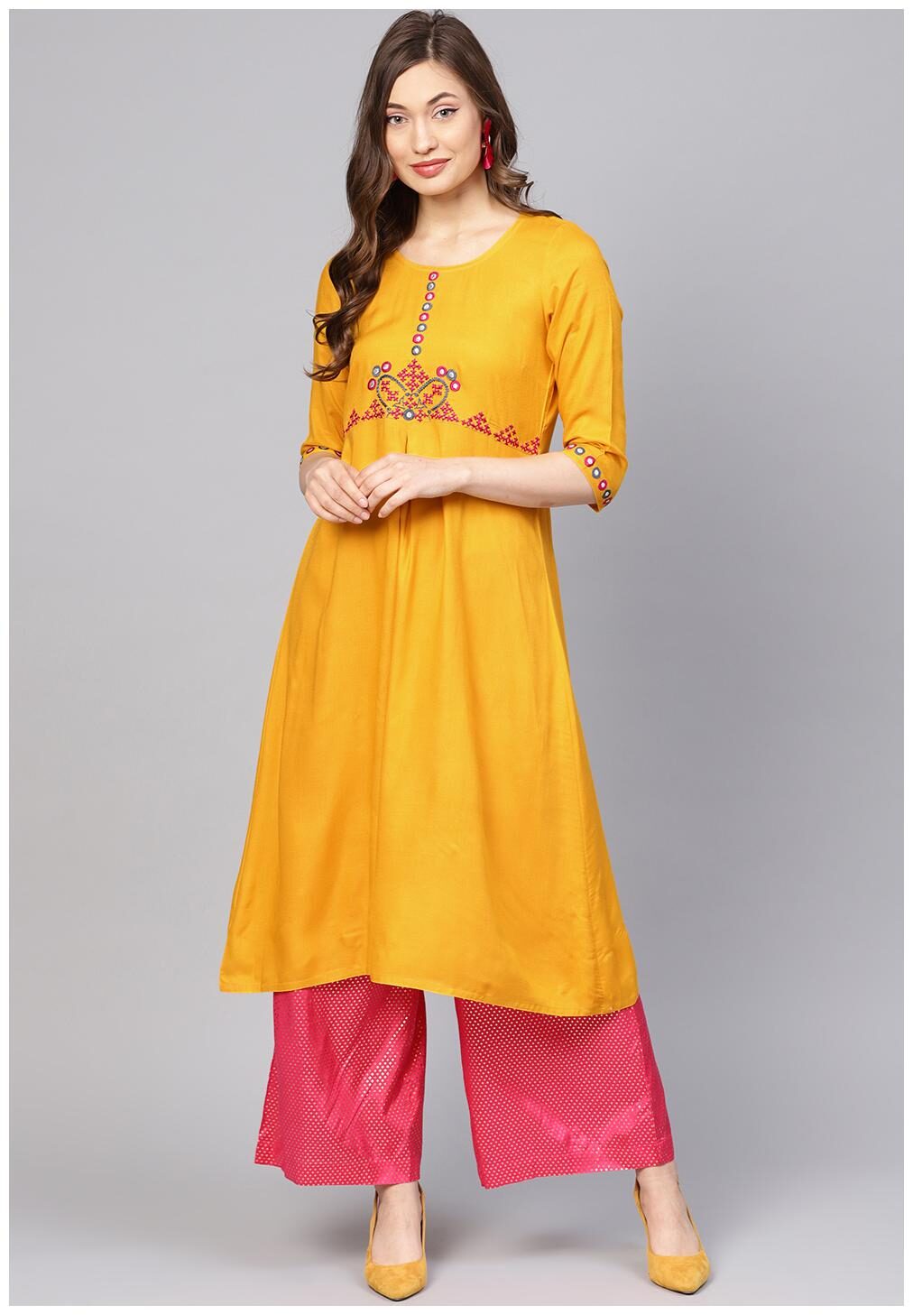 

Jaipur Kurti Women Mustard Solid A-Line Rayon Kurta