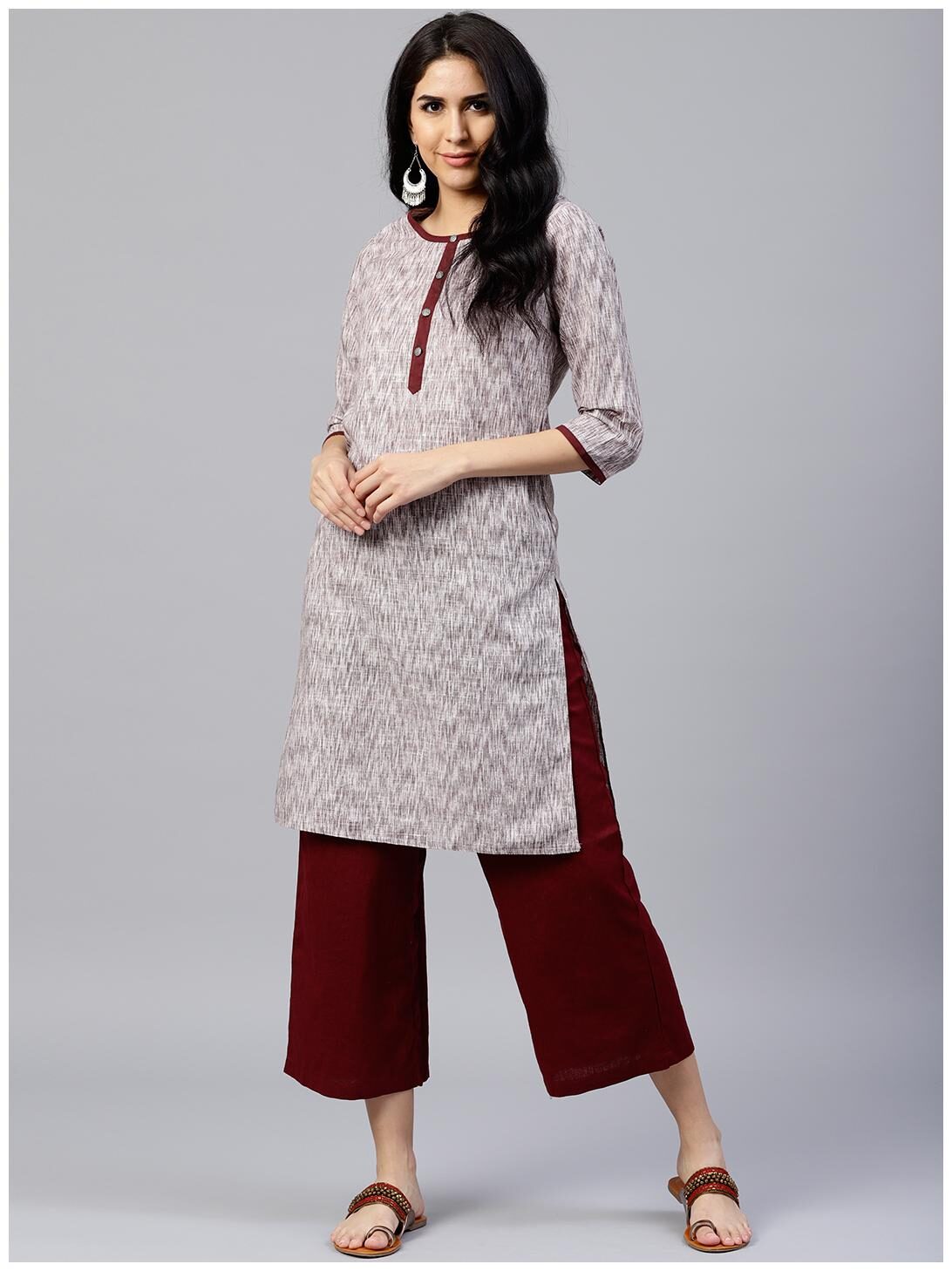

Jaipur Kurti Women Brown Solid Straight Kurta