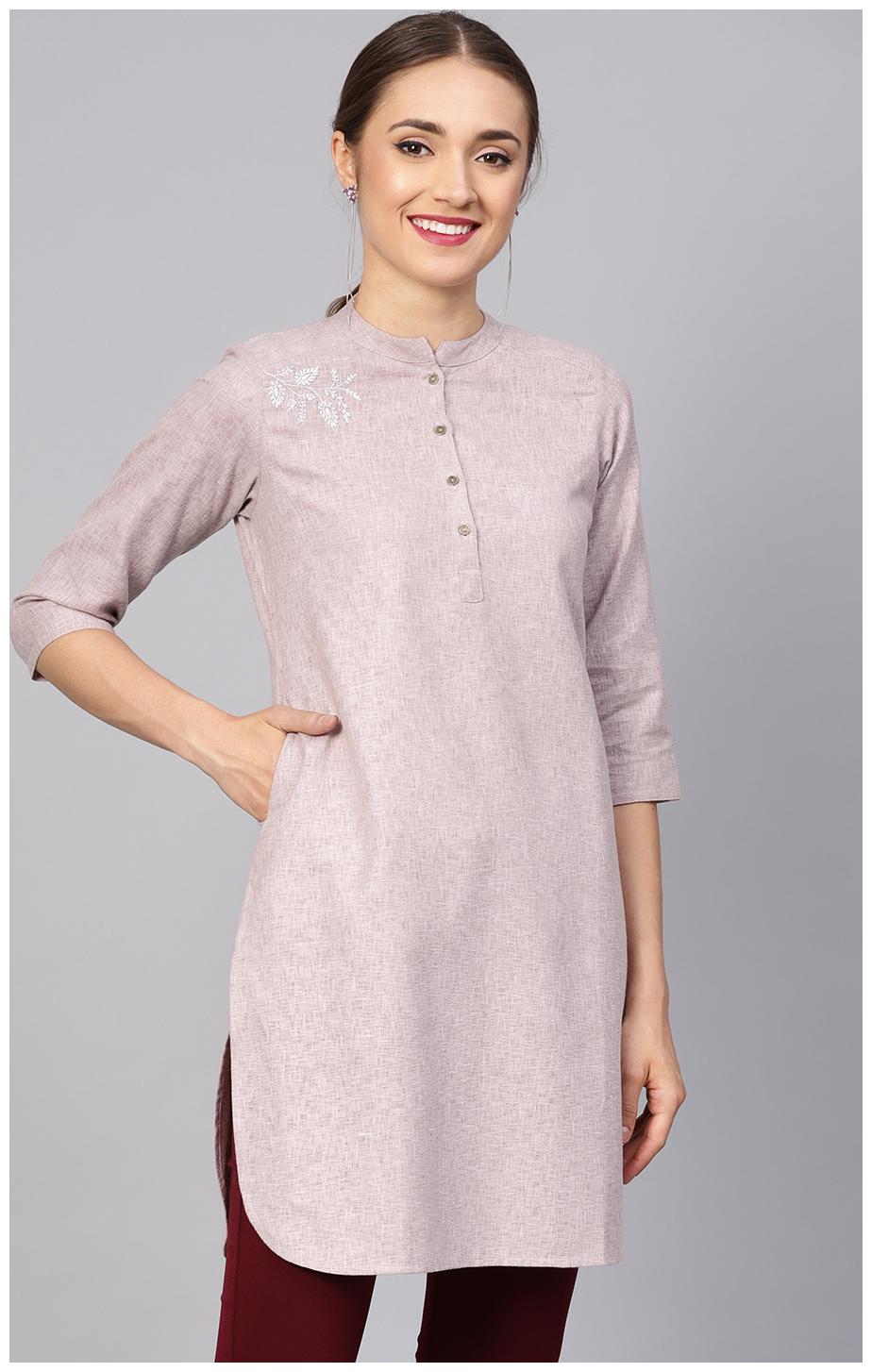 

Jaipur Kurti Women Pink Solid Straight Kurti