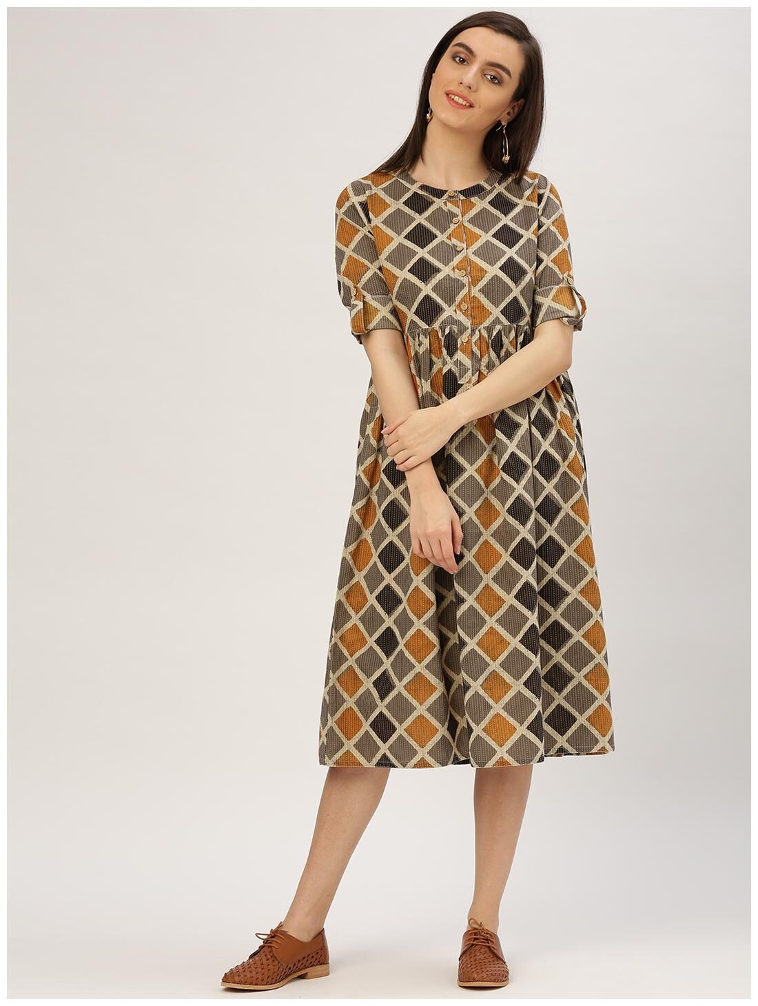 

Jaipur Kurti Women s Mustard Geometrical Print Cotton Kantha Kurtis